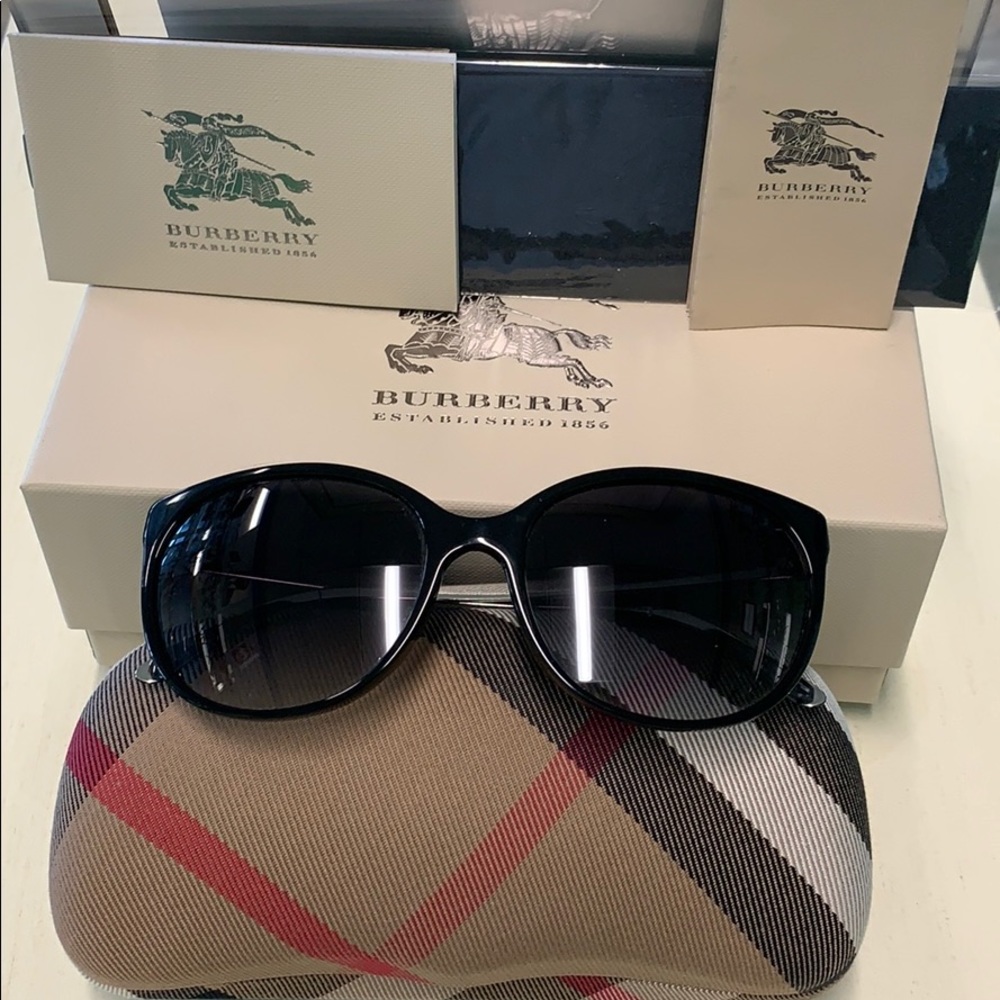 Authentic Burberry Sunglasses
